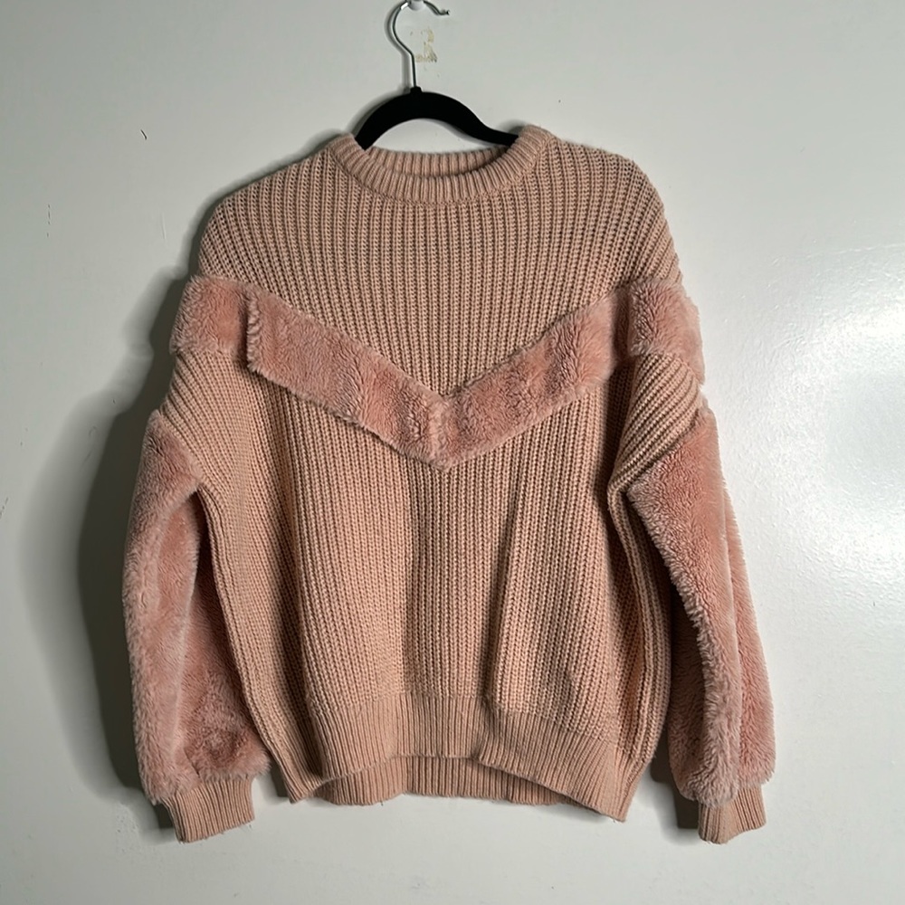 Guess pink faux fur sweater size medium